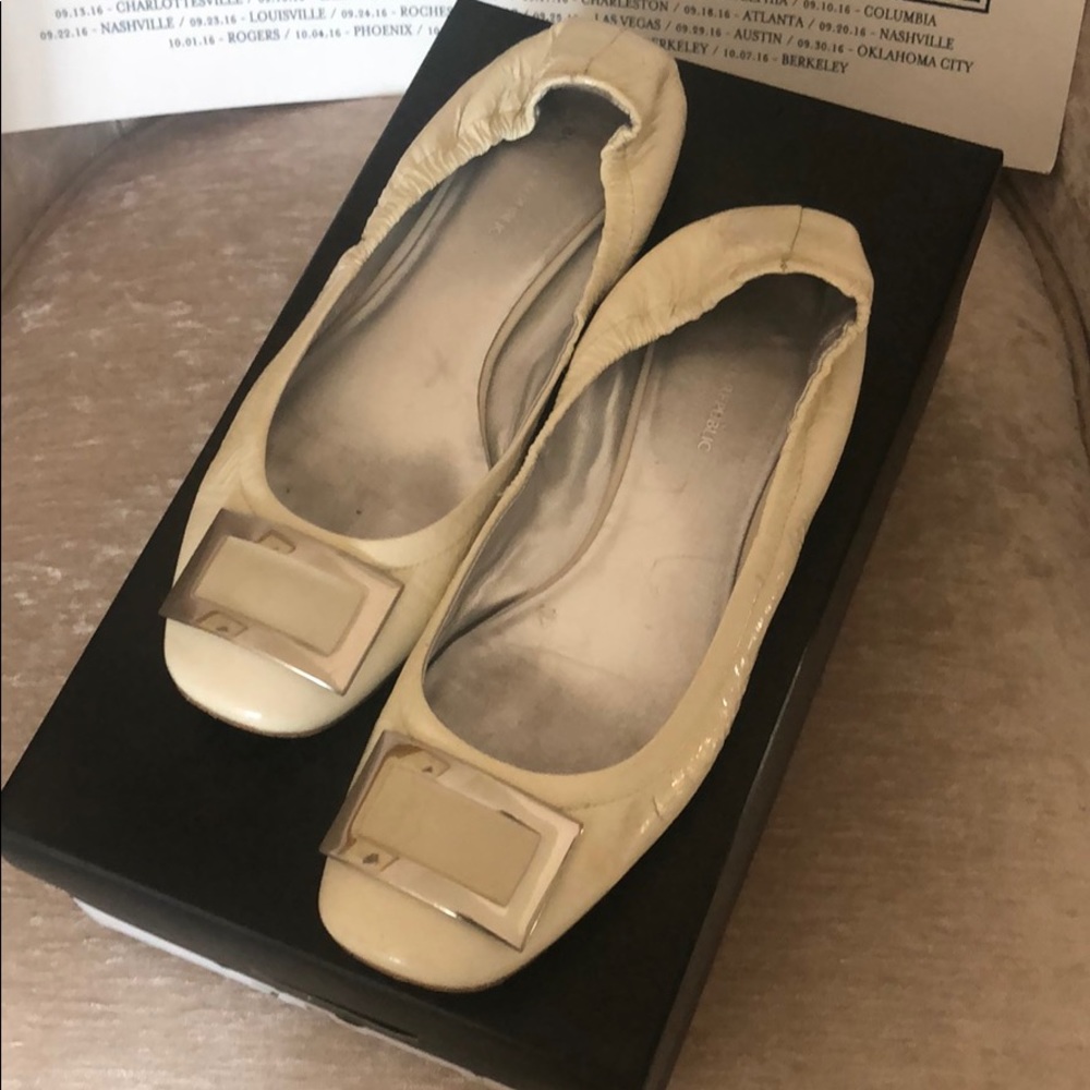 Cream flats